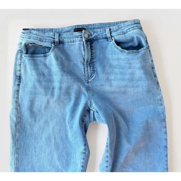 Universal Standard High Rise Straight Crop Jeans Size 16 Stretch - Picture 3 of 7